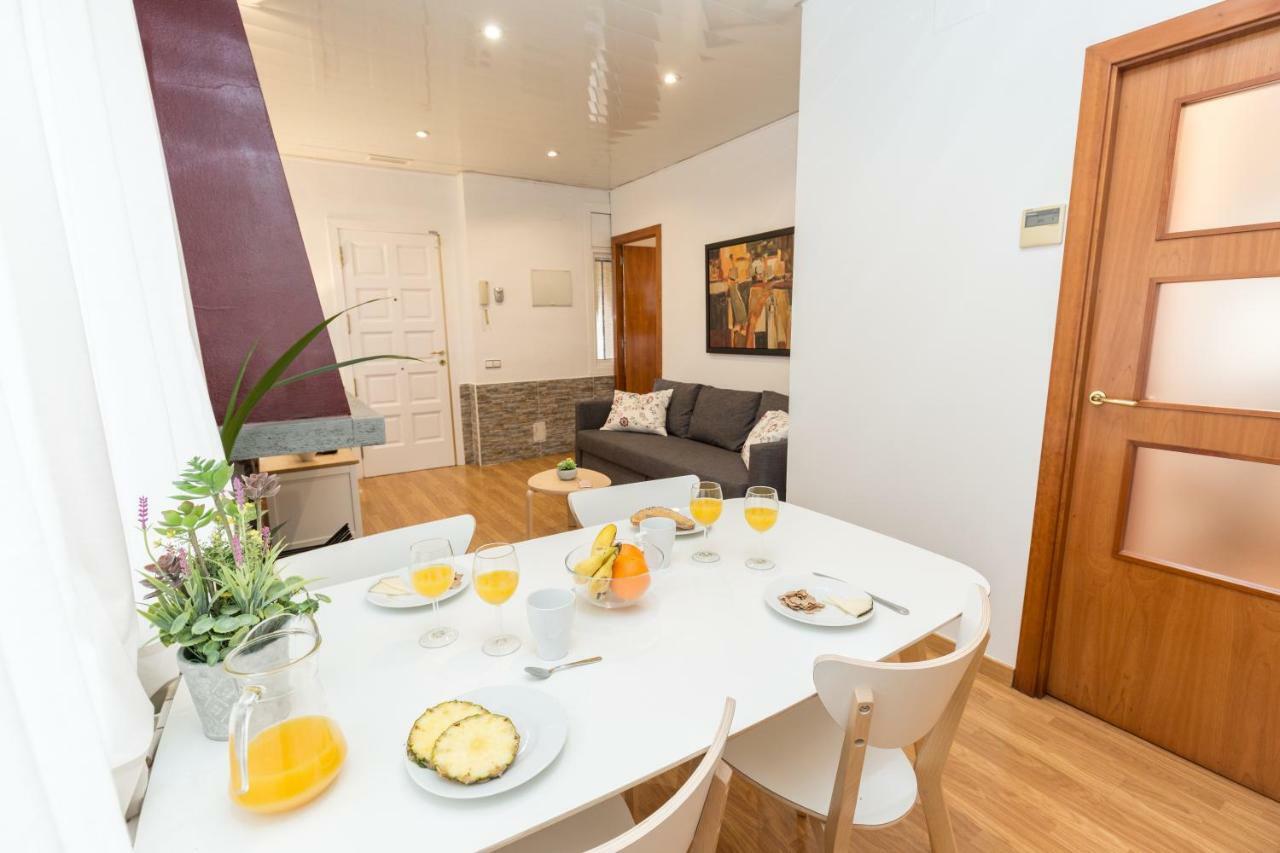 カステルデフェルス Casa Samaraヴィラ エクステリア 写真